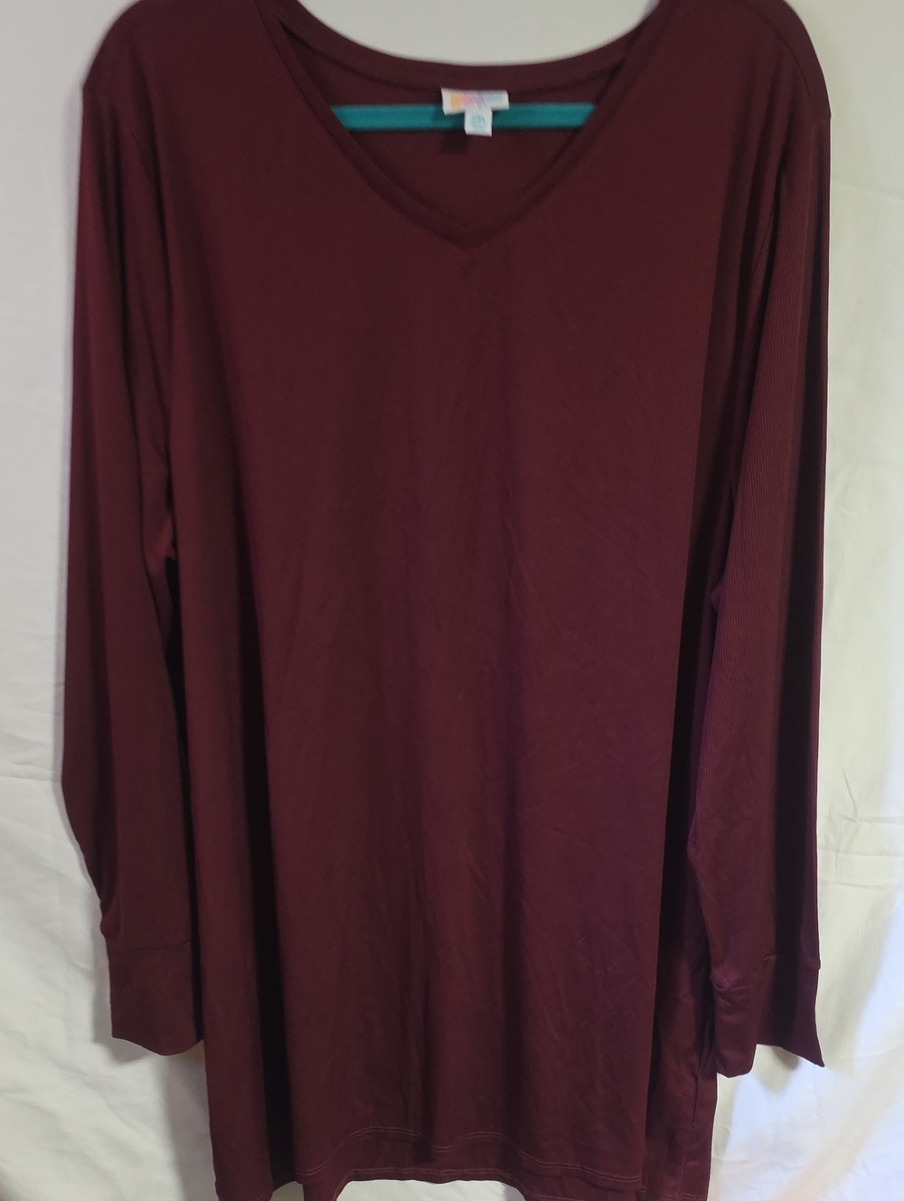 Men's V-Neck Long Sleeve Shirt - Burgundy